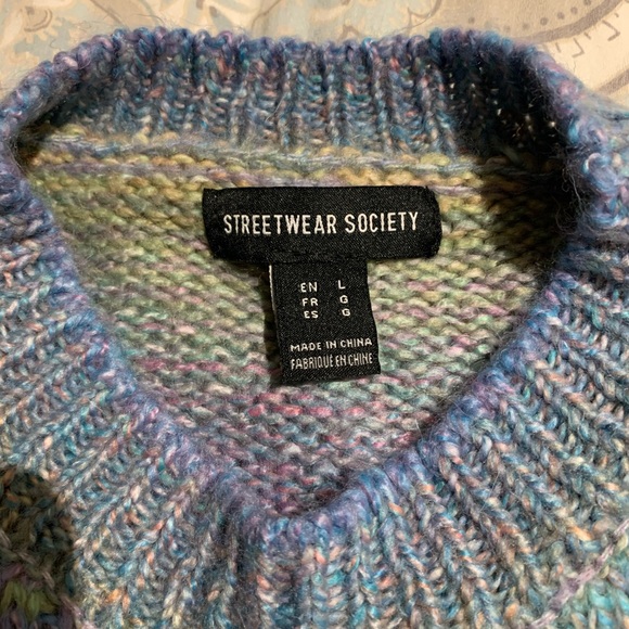 Boxy cropped colourful sweater by Streetwear Society - Picture 2 of 5